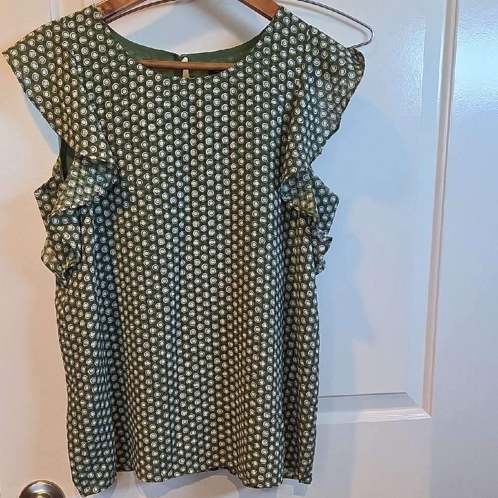Ann Taylor Factory Green Floral Ruffle Blouse